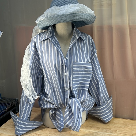 Banana Republic Multi Stripe collared, button-down, long sleeve cotton blouse - Picture 6 of 6